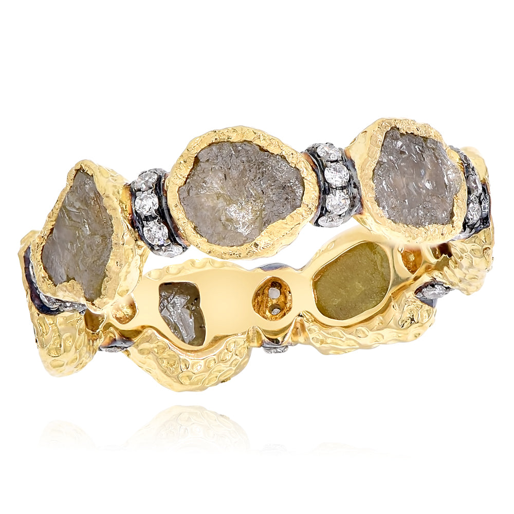 Monary ring featuring 0.26 carats off diamonds and 4.47 carats of fancy diamonds set in 18K Two tone gold with 42 STONES